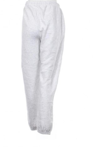 Дамско спортно долнище Unbranded, Размер XL, Цвят Бял, Цена 10,73 €