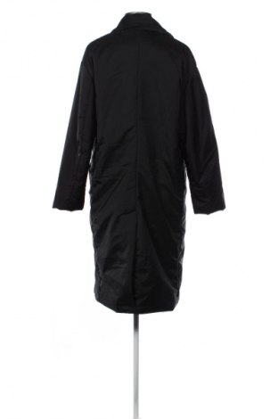 Дамско яке Bershka, Размер XS, Цвят Черен, Цена 57,86 лв.