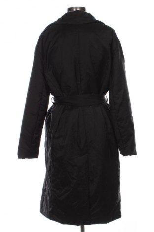 Kurtka damska Bershka, Rozmiar M, Kolor Czarny, Cena 149,43 zł