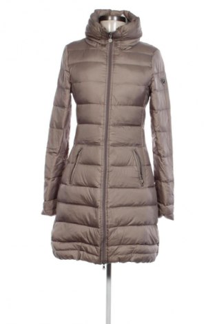 Дамско яке Guess, Размер S, Цвят Бежов, Цена 172,99 лв.