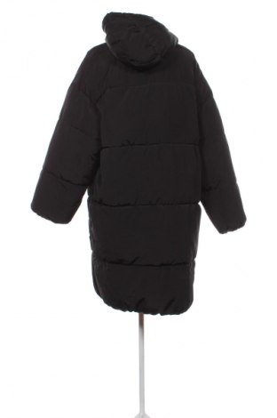 Dámska bunda  H&M Divided, Veľkosť M, Farba Čierna, Cena  30,00 €