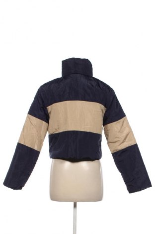 Γυναικείο μπουφάν I Saw It First, Μέγεθος M, Χρώμα Μπλέ, Τιμή 17,99 €