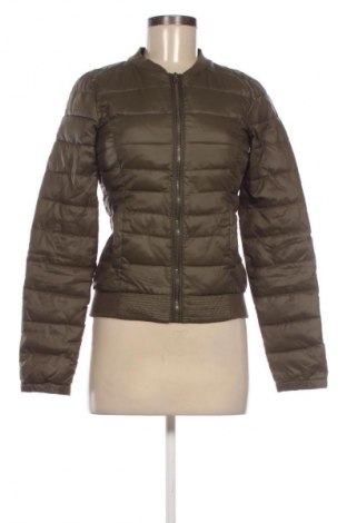 Дамско яке ONLY, Размер XS, Цвят Зелен, Цена 41,06 лв.