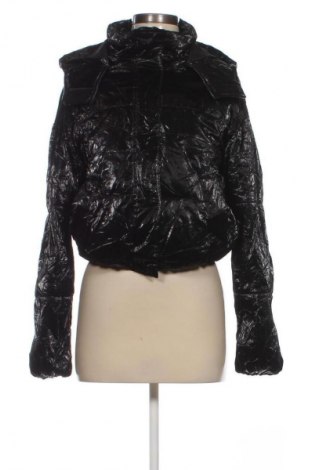 Γυναικείο μπουφάν Pull&Bear, Μέγεθος S, Χρώμα Μαύρο, Τιμή 28,99 €