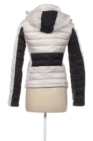 Dámska bunda  Superdry, Veľkosť S, Farba Kremová, Cena  28,95 €