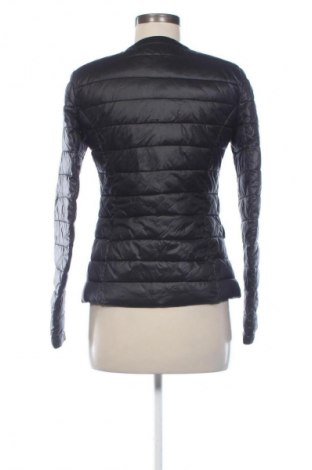 Dámska bunda  United Colors Of Benetton, Veľkosť S, Farba Čierna, Cena  35,00 €