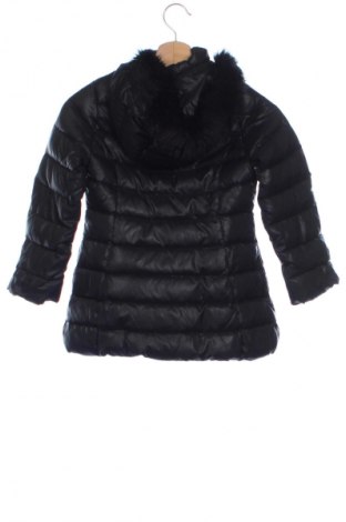 Kinderjacke United Colors Of Benetton, Größe 6-7y/ 122-128 cm, Farbe Schwarz, Preis 58,99 €
