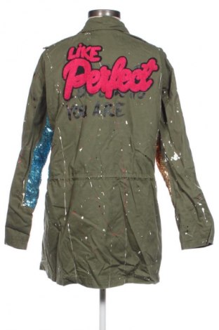 Дамско яке Zara, Размер M, Цвят Многоцветен, Цена 47,88 лв.