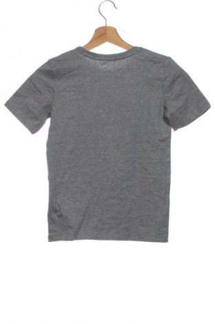 Детска тениска Calvin Klein, Размер 8-9y/ 134-140 см, Цвят Сив, Цена 46,99 лв.