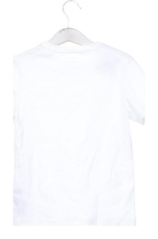 Gyerek póló Calvin Klein Jeans, Méret 6-7y / 122-128 cm, Szín Fehér, Ár 11 839 Ft