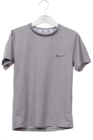 Gyerek póló Nike, Méret 6-7y / 122-128 cm, Szín Szürke, Ár 5 083 Ft