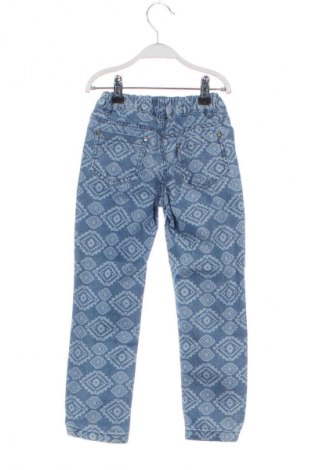 Kinderjeans Unbranded, Größe 3-4y/ 104-110 cm, Farbe Mehrfarbig, Preis € 16,33