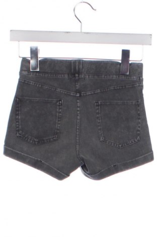 Detské krátke nohavice  H&M, Veľkosť 10-11y/ 146-152 cm, Farba Sivá, Cena  6,95 €