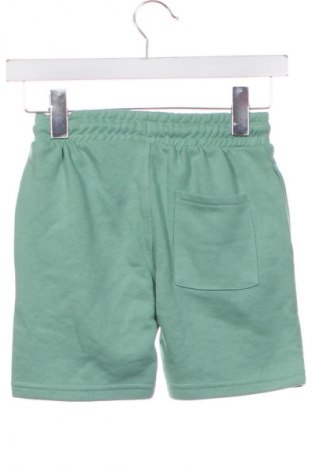 Kinder Shorts Jonas Nielsen, Größe 6-7y/ 122-128 cm, Farbe Grün, Preis 6,99 €
