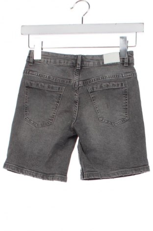 Gyerek rövidnadrág Sinsay, Méret 7-8y / 128-134 cm, Szín Szürke, Ár 2 269 Ft