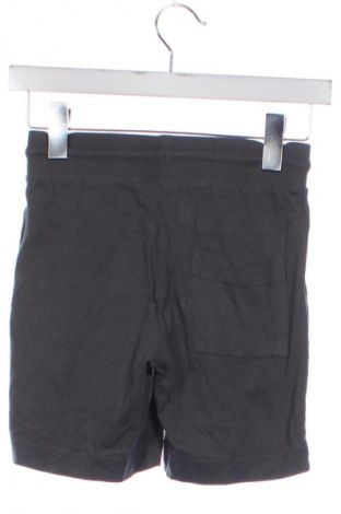 Detské krátke nohavice  Unbranded, Veľkosť 7-8y/ 128-134 cm, Farba Sivá, Cena  6,95 €