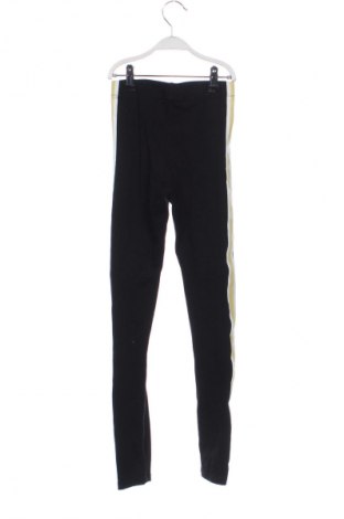 Dětské legíny  H&M, Velikost 7-8y/ 128-134 cm, Barva Vícebarevné, Cena  179,00 Kč
