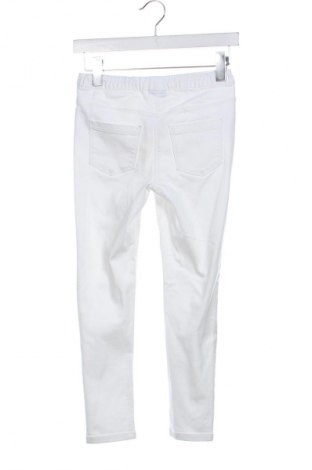 Детски панталон Unbranded, Размер 9-10y/ 140-146 см, Цвят Бял, Цена 20,90 лв.