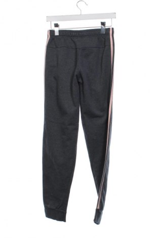 Detské tepláky Adidas, Veľkosť 14-15y/ 168-170 cm, Farba Viacfarebná, Cena  11,95 €