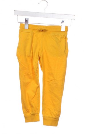 Детско спортно долнище H&M, Размер 4-5y/ 110-116 см, Цвят Жълт, Цена 25,42 лв.