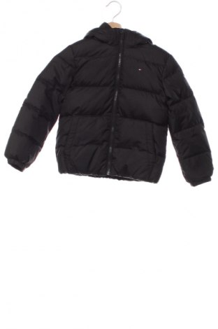 Dětská bunda  Tommy Hilfiger, Velikost 5-6y/ 116-122 cm, Barva Černá, Cena  3 799,00 Kč