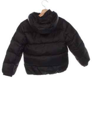 Dětská bunda  Tommy Hilfiger, Velikost 5-6y/ 116-122 cm, Barva Černá, Cena  3 799,00 Kč