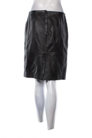 Skórzana spódnica Soaked In Luxury, Rozmiar M, Kolor Czarny, Cena 250,71 zł