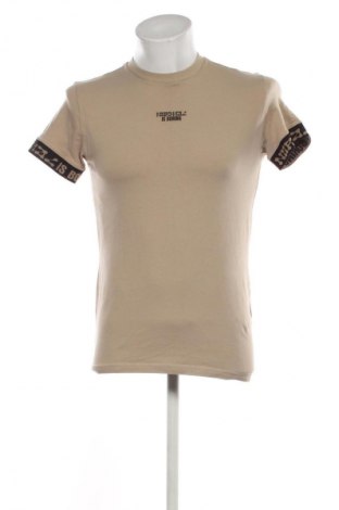 Мъжка тениска Bershka, Размер S, Цвят Многоцветен, Цена 12,99 лв.