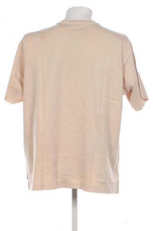 Мъжка тениска Levi's, Размер XL, Цвят Бежов, Цена 62,99 лв.