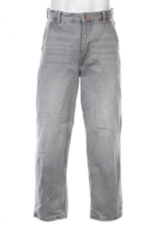 Pánské džíny  Bershka, Velikost M, Barva Šedá, Cena  570,00 Kč