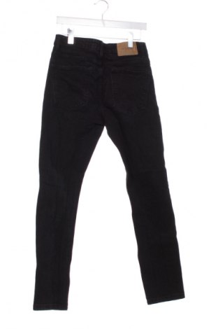 Мъжки дънки Pull&Bear, Размер S, Цвят Черен, Цена 39,00 лв.