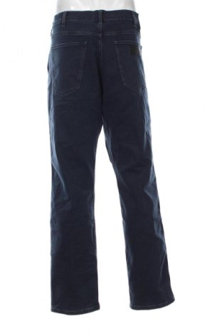 Мъжки дънки Wrangler, Размер XL, Цвят Син, Цена 129,99 лв.