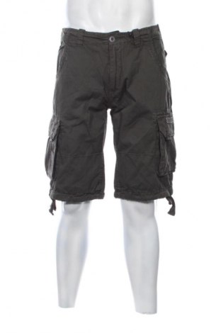 Pantaloni scurți de bărbați Alpha Industries, Mărime M, Culoare Verde, Preț 294,99 Lei