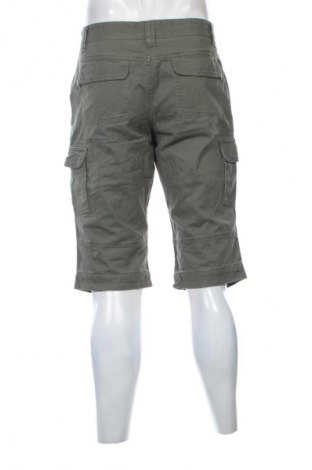 Pantaloni scurți de bărbați Bruno Banani, Mărime M, Culoare Verde, Preț 243,99 Lei