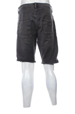 Pantaloni scurți de bărbați Cropp, Mărime L, Culoare Gri, Preț 89,47 Lei