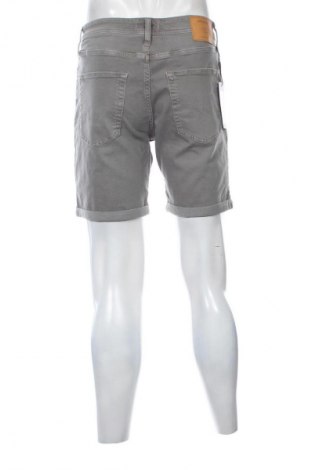 Pantaloni scurți de bărbați Jack & Jones, Mărime M, Culoare Gri, Preț 259,99 Lei