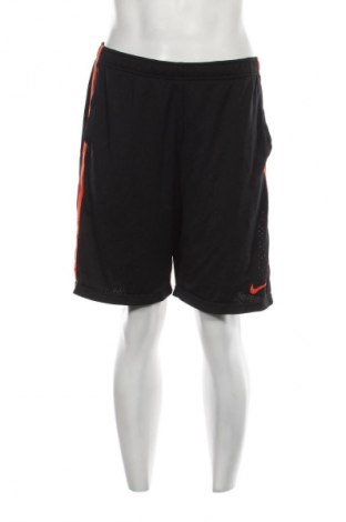 Pánske kraťasy  Nike, Veľkosť S, Farba Čierna, Cena  17,00 €
