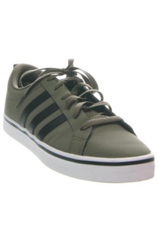 Încălțăminte bărbătească Adidas, Mărime 44, Culoare Verde, Preț 519,99 Lei