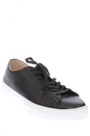 Férfi cipők
 BYLT Basics, Méret 43, Szín Fekete, Ár 9 839 Ft