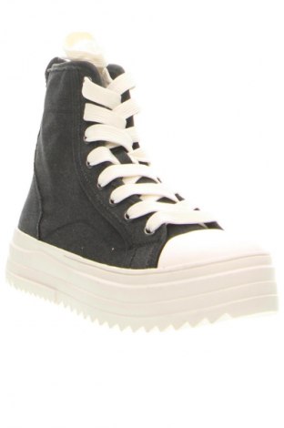 Herrenschuhe Bershka, Größe 45, Farbe Mehrfarbig, Preis 31,82 €