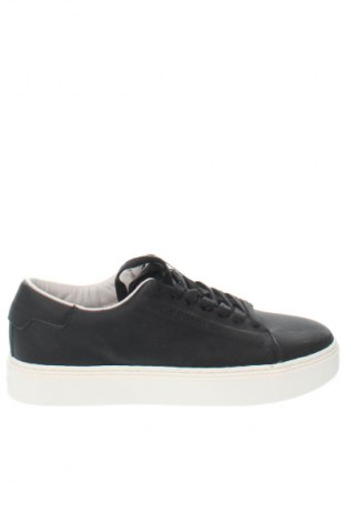 Férfi cipők
 Calvin Klein, Méret 40, Szín Fekete, Ár 59 579 Ft