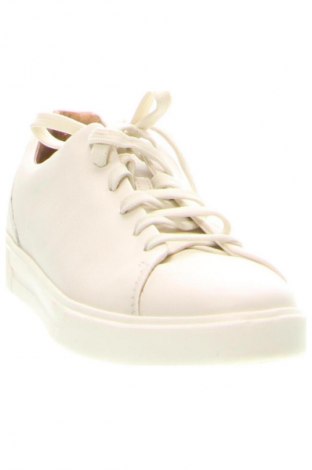 Încălțăminte bărbătească Clarks, Mărime 41, Culoare Ecru, Preț 644,99 Lei