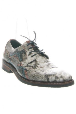 Férfi cipők
 Unbranded, Méret 42, Szín Sokszínű, Ár 22 040 Ft