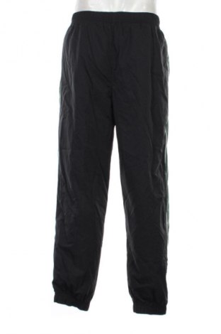 Herren Sporthose Nike, Größe M, Farbe Mehrfarbig, Preis 16,99 €