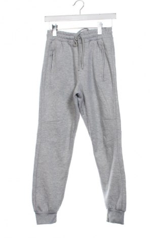 Pantaloni trening de bărbați Sinsay, Mărime XS, Culoare Gri, Preț 100,18 Lei
