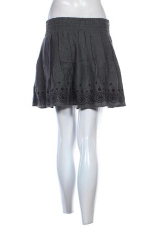 Fustă American Eagle, Mărime S, Culoare Multicolor, Preț 38,99 Lei