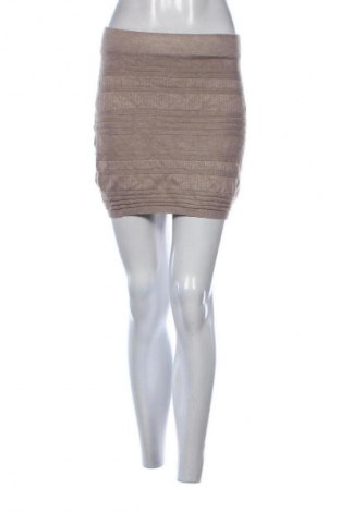 Пола Amisu, Размер M, Цвят Многоцветен, Цена 12,99 лв.