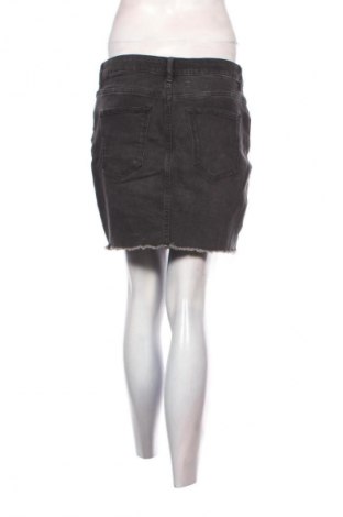 Szoknya Anti blue, Méret L, Szín Fekete, Ár 8 200 Ft