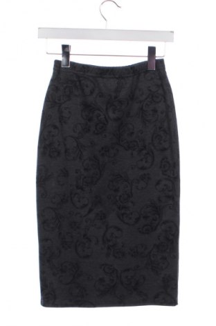 Пола Atmosphere, Размер XS, Цвят Многоцветен, Цена 15,99 лв.