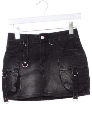 Sukně Bershka, Velikost XS, Barva Černá, Cena  369,00 Kč